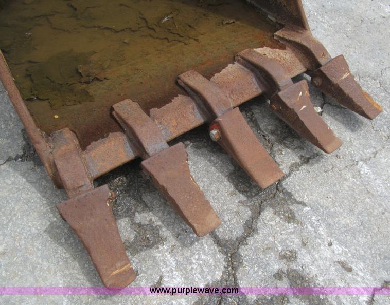 image for item F8838 24"W backhoe bucket