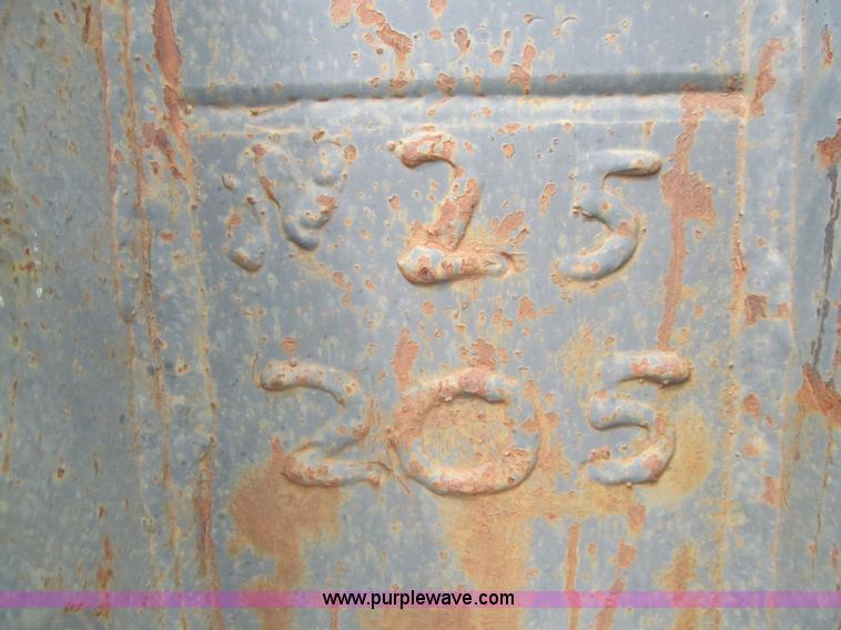 image for item F8838 24"W backhoe bucket