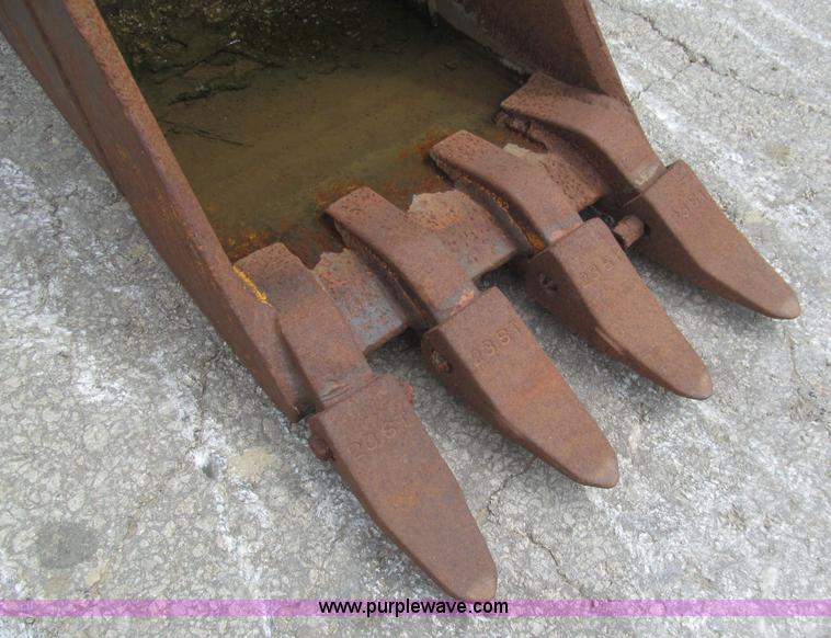 image for item F8839 14"W backhoe bucket