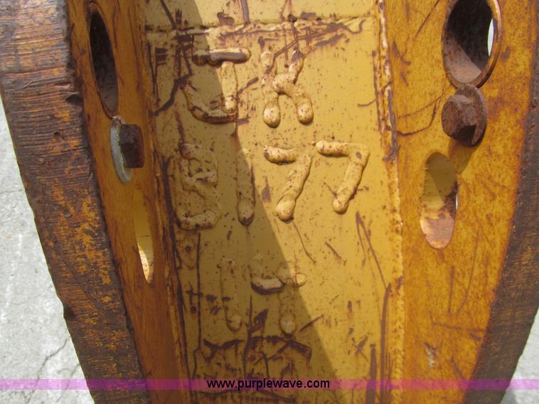 image for item F8839 14"W backhoe bucket