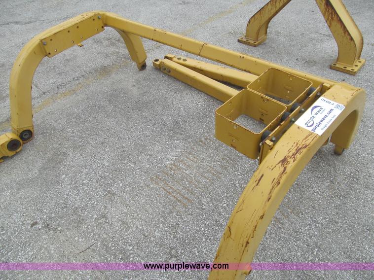 image for item F8840 Caterpillar D6 dozer ROPS and sweeps