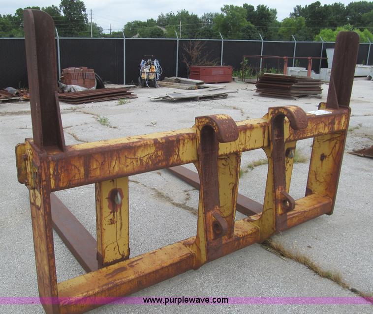 image for item F8842 Balderson quick attach forks