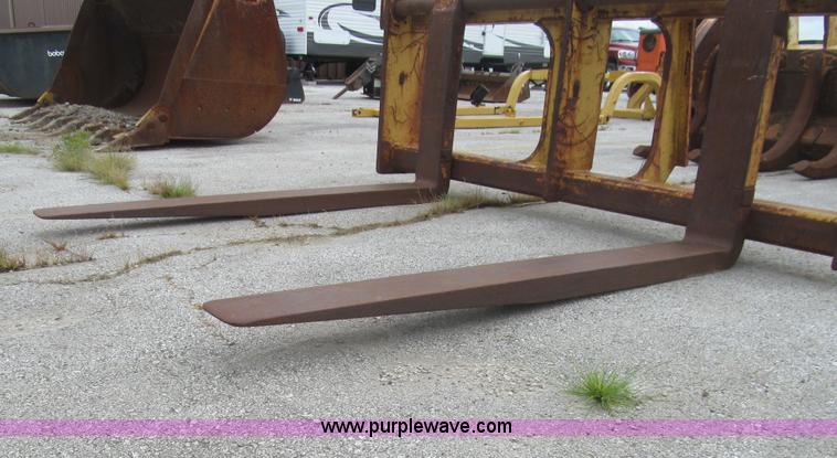 image for item F8842 Balderson quick attach forks