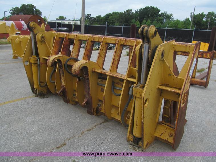 image for item F8843 Balderson quick attach grapple