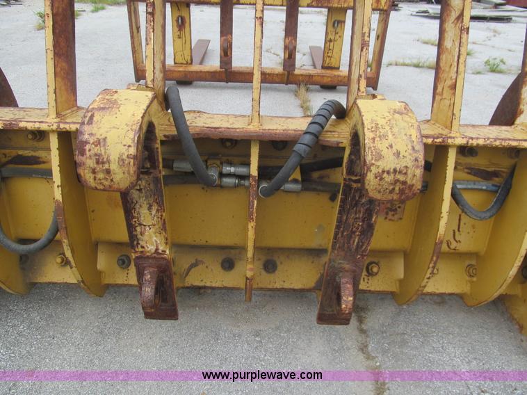 image for item F8843 Balderson quick attach grapple