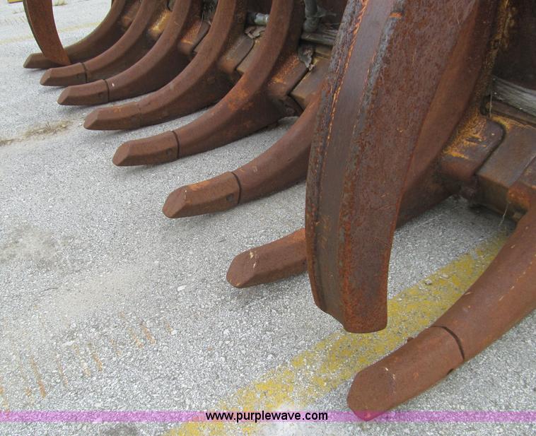 image for item F8843 Balderson quick attach grapple