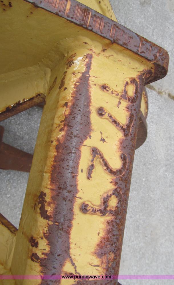 image for item F8843 Balderson quick attach grapple