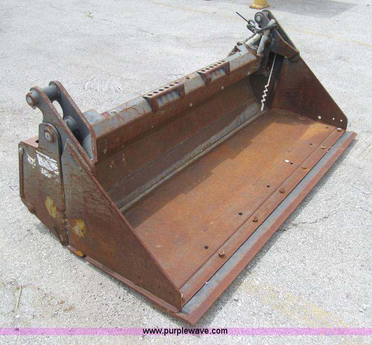 image for item F8852 68" skid steer blade
