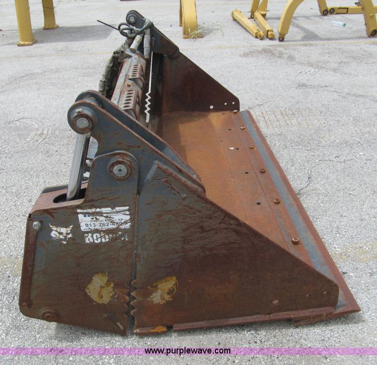image for item F8852 68" skid steer blade