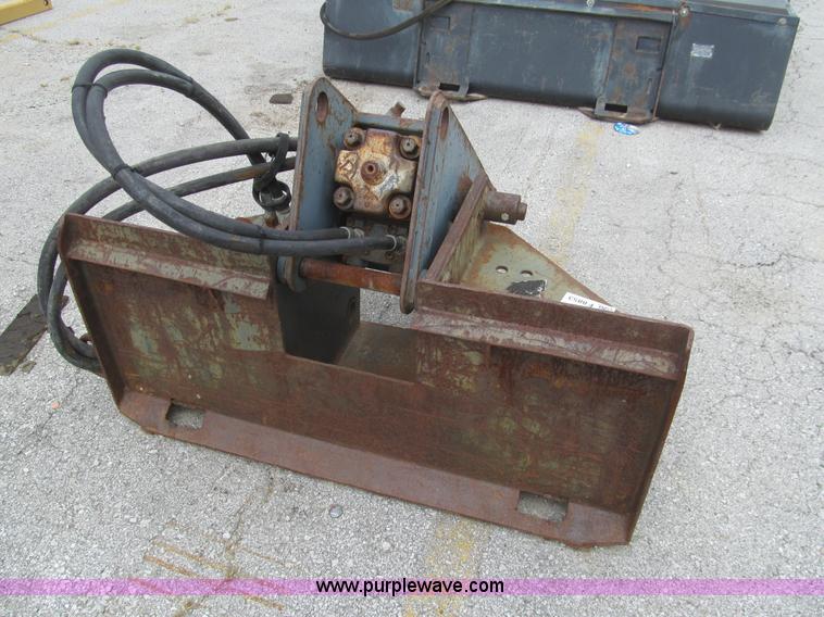 image for item F8853 Skid steer or mini excavator breaker