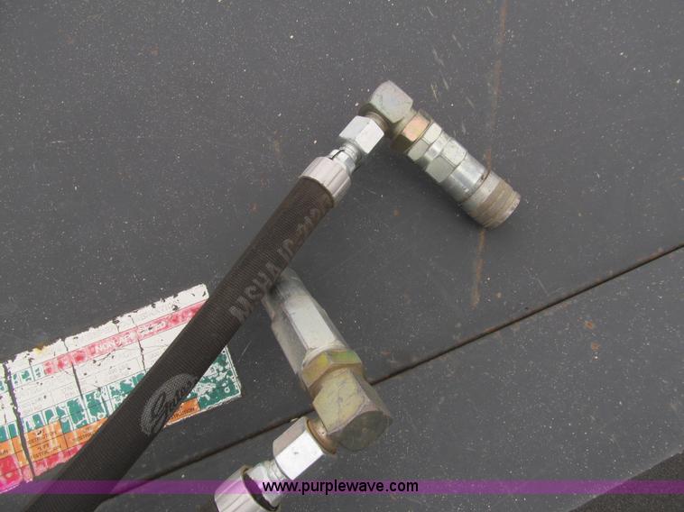 image for item F8854 2006 Bobcat Sweeper 84 broom