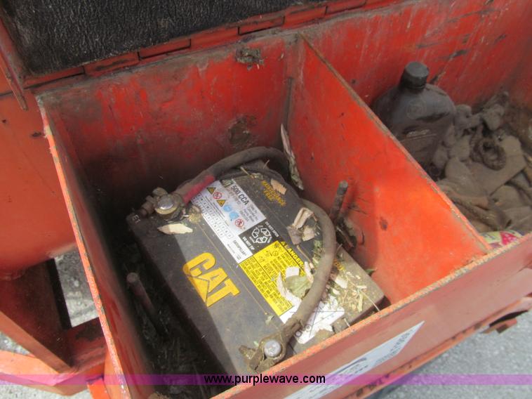 image for item F8856 Morbark Eager Beaver wood chipper