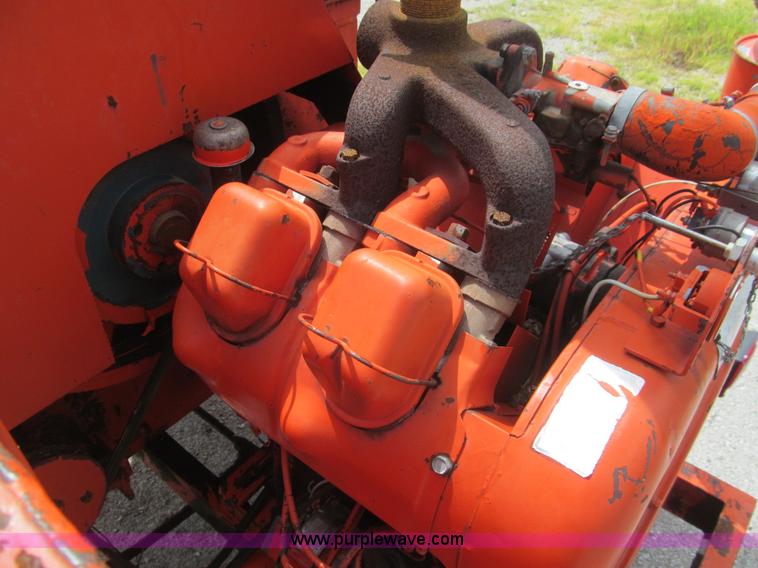 image for item F8856 Morbark Eager Beaver wood chipper