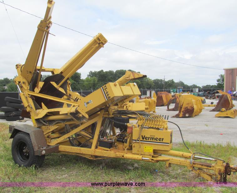 image for item F8858 Vermeer TS44A tree spade