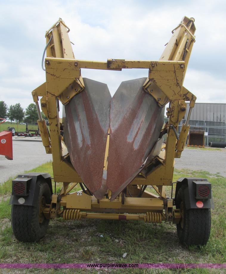 image for item F8858 Vermeer TS44A tree spade