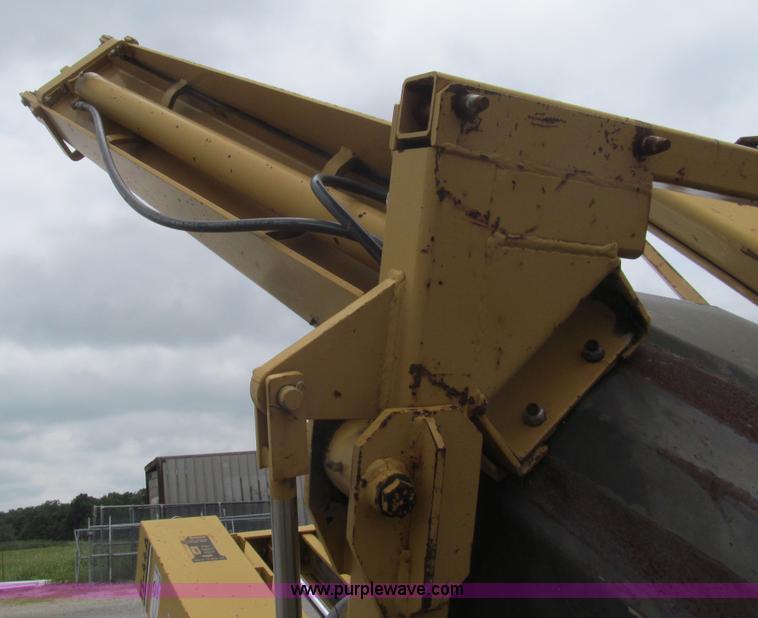 image for item F8858 Vermeer TS44A tree spade