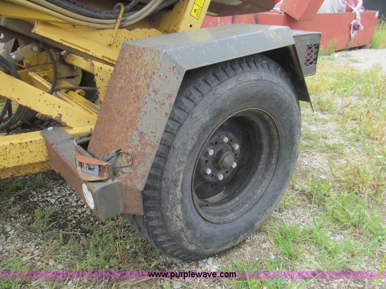 image for item F8858 Vermeer TS44A tree spade