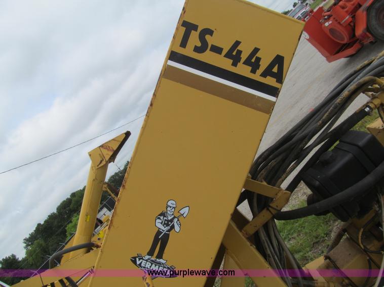 image for item F8858 Vermeer TS44A tree spade