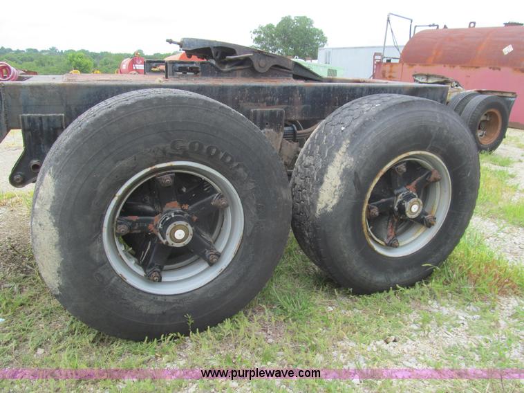 image for item F8859 Fifth wheel dolly