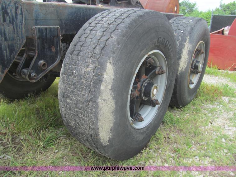 image for item F8859 Fifth wheel dolly