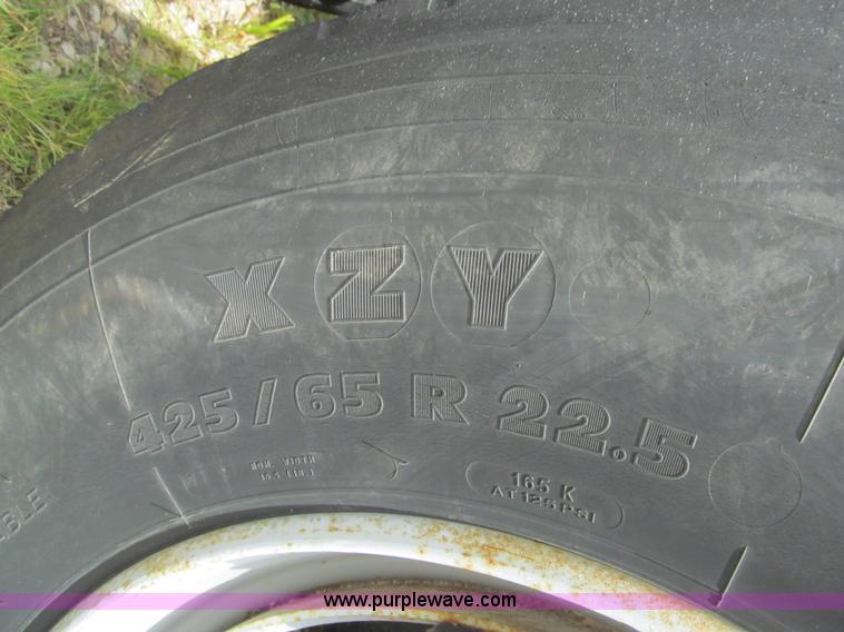 image for item F8859 Fifth wheel dolly