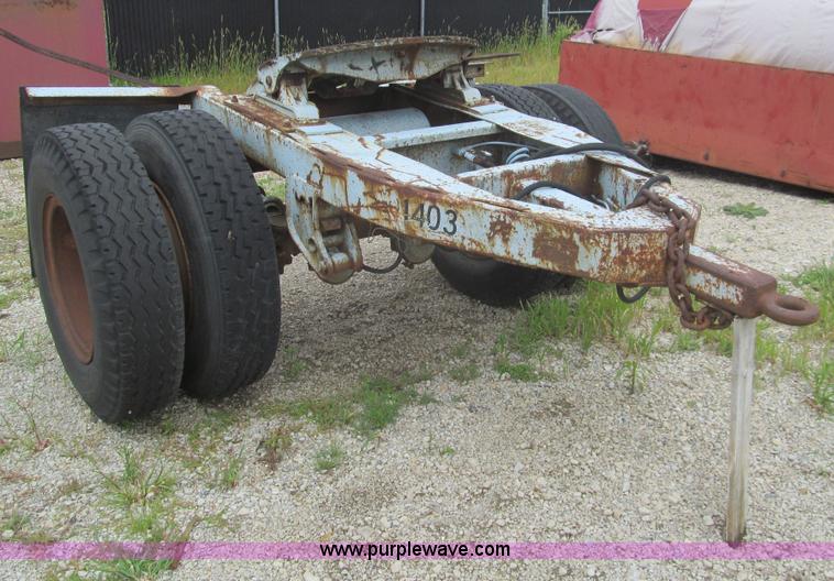 image for item F8860 Single axle dolly