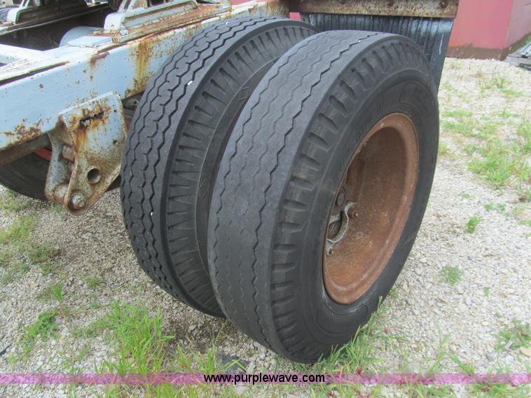 image for item F8860 Single axle dolly