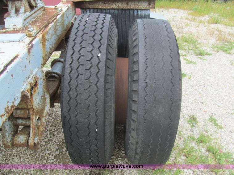 image for item F8860 Single axle dolly