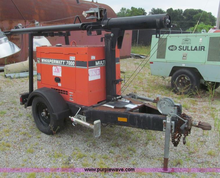 image for item F8862 Multiquip Whisperwatt 7000 light tower