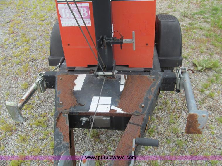 image for item F8862 Multiquip Whisperwatt 7000 light tower