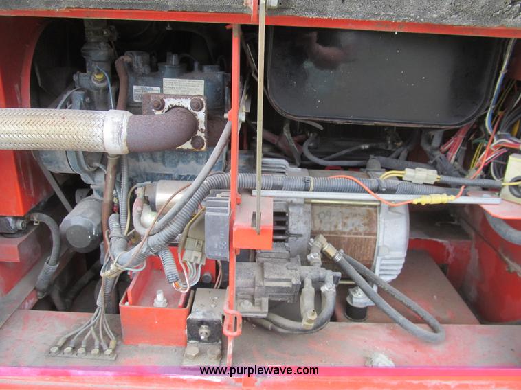 image for item F8862 Multiquip Whisperwatt 7000 light tower