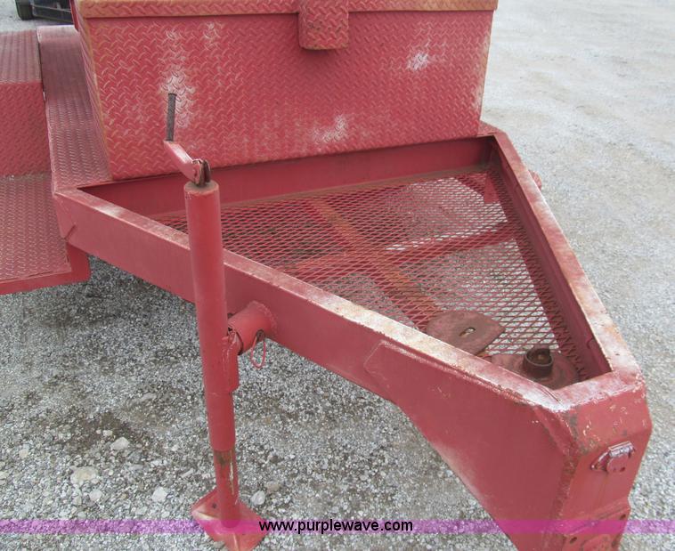 image for item F8868 500 gallon portable fuel tank