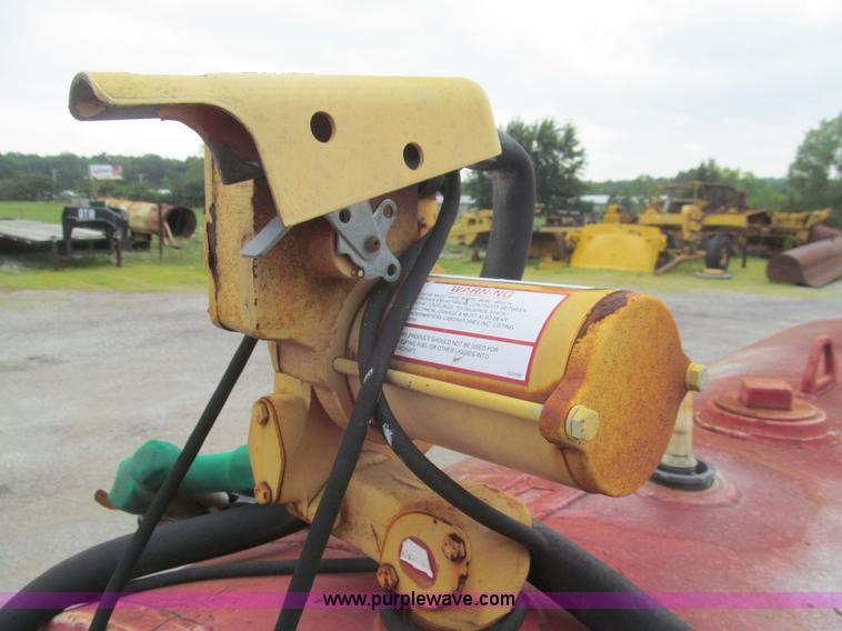 image for item F8868 500 gallon portable fuel tank