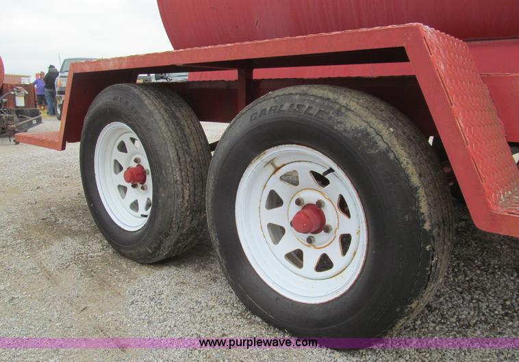 image for item F8868 500 gallon portable fuel tank