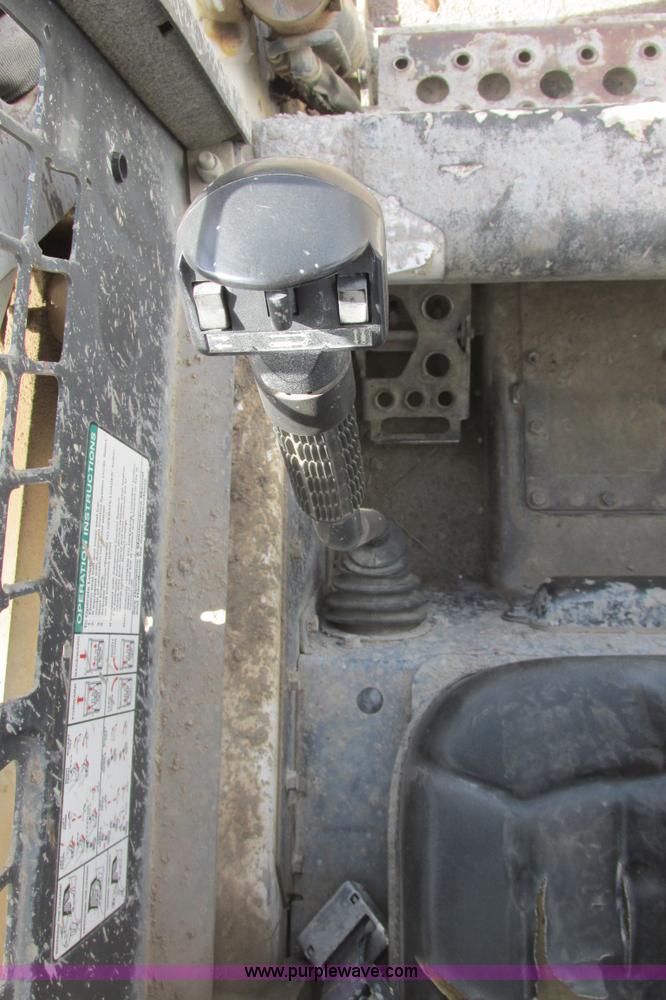 image for item G8294 2008 Bobcat S250 skid steer