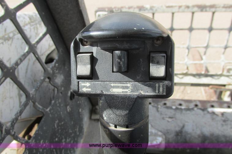 image for item G8294 2008 Bobcat S250 skid steer