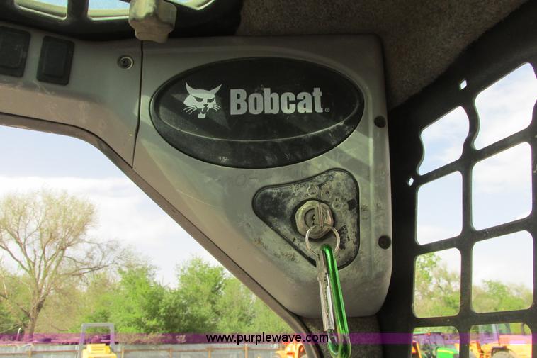 image for item G8294 2008 Bobcat S250 skid steer