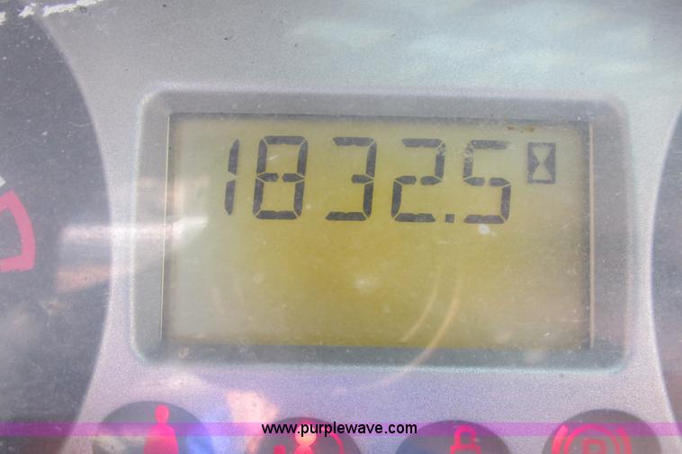 image for item G8294 2008 Bobcat S250 skid steer