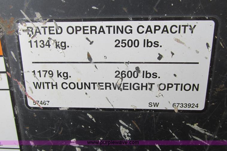 image for item G8294 2008 Bobcat S250 skid steer