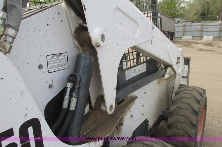 image for item G8294 2008 Bobcat S250 skid steer