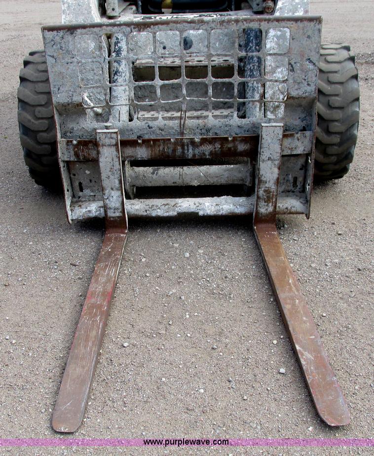 image for item G8294 2008 Bobcat S250 skid steer