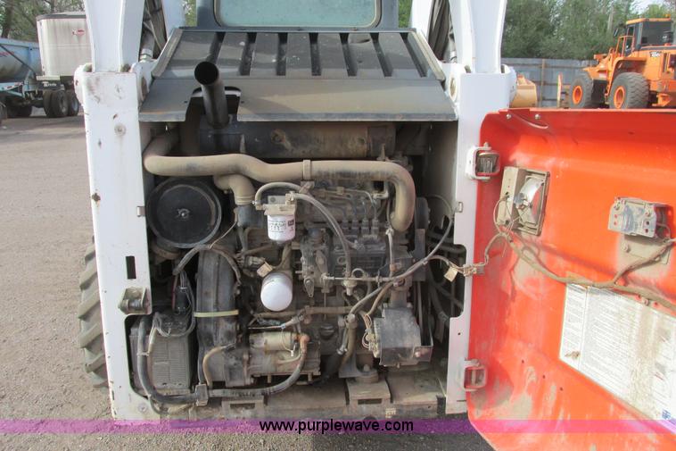image for item G8295 2005 Bobcat S250 skid steer