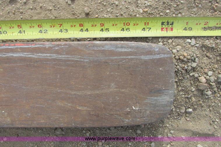 image for item G8295 2005 Bobcat S250 skid steer