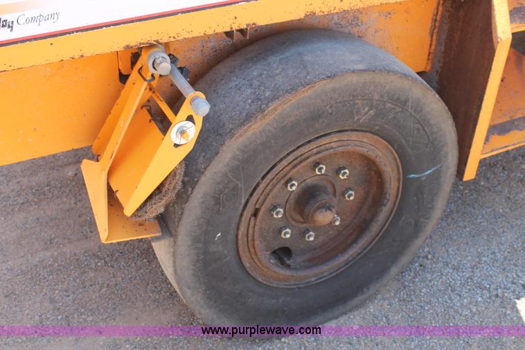 image for item H1747 2008 Rosco TRU-PAC 915 pneumatic roller