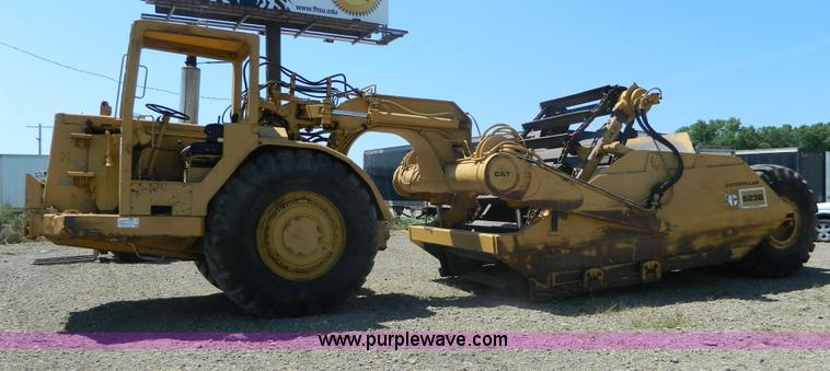 image for item H2436 Caterpillar 623B elevating motor scraper