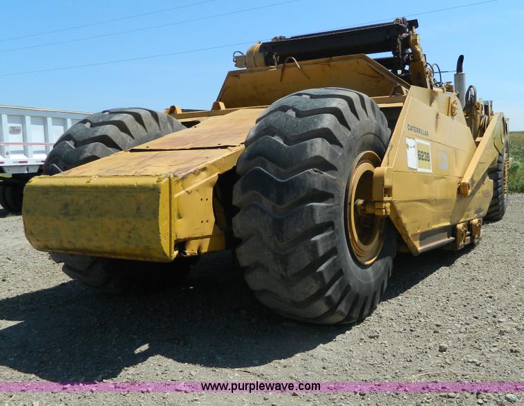 image for item H2436 Caterpillar 623B elevating motor scraper