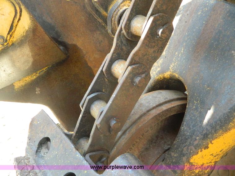 image for item H2436 Caterpillar 623B elevating motor scraper
