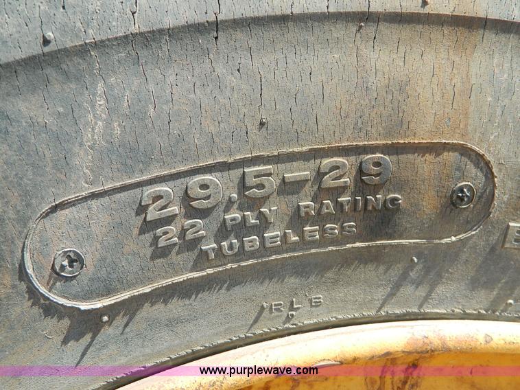 image for item H2436 Caterpillar 623B elevating motor scraper