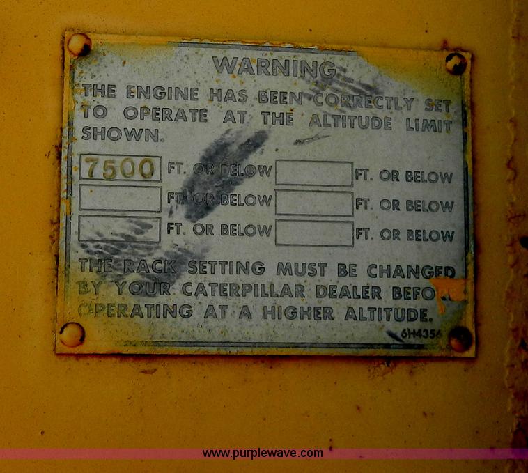 image for item H2436 Caterpillar 623B elevating motor scraper