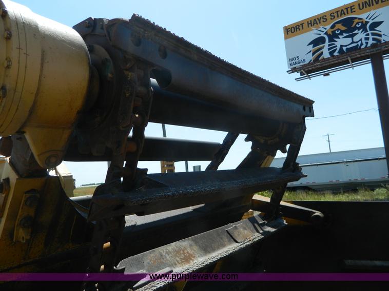 image for item H2436 Caterpillar 623B elevating motor scraper